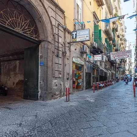 Private Intermezzo Naples